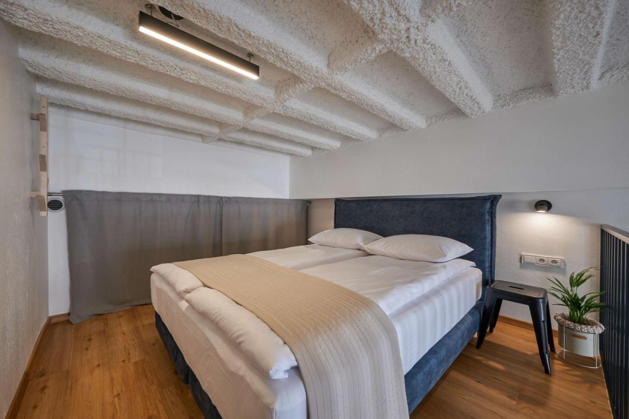 Queen Barbora Central Lofts Kaunas Exterior photo