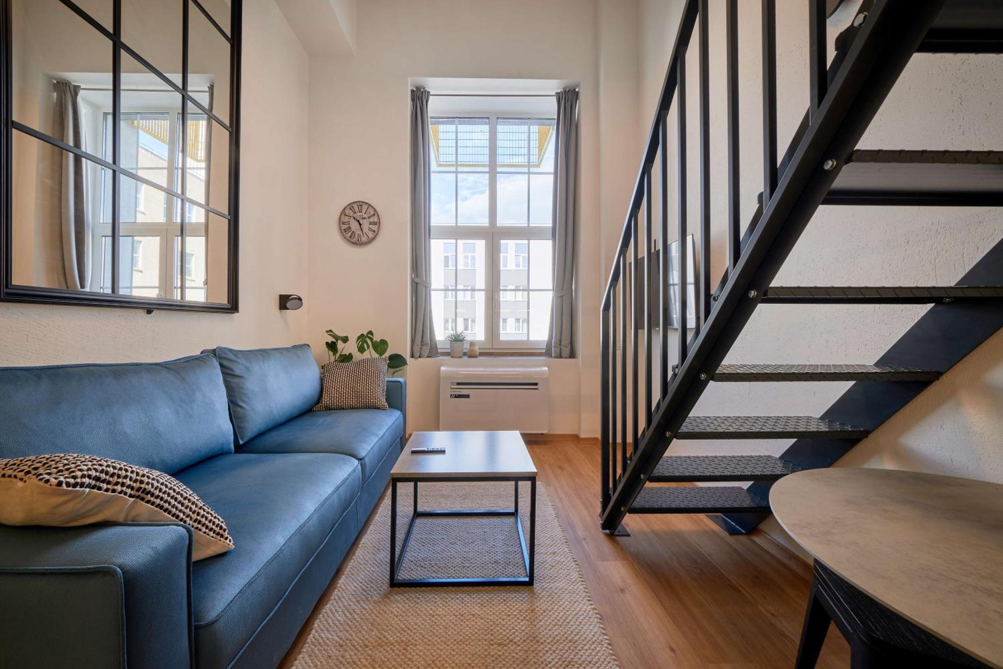Queen Barbora Central Lofts Kaunas Exterior photo